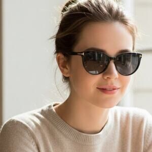 New! Tom Ford FT5994-B 001 Stylish Black Sunglasses Clip On Set, Authentic